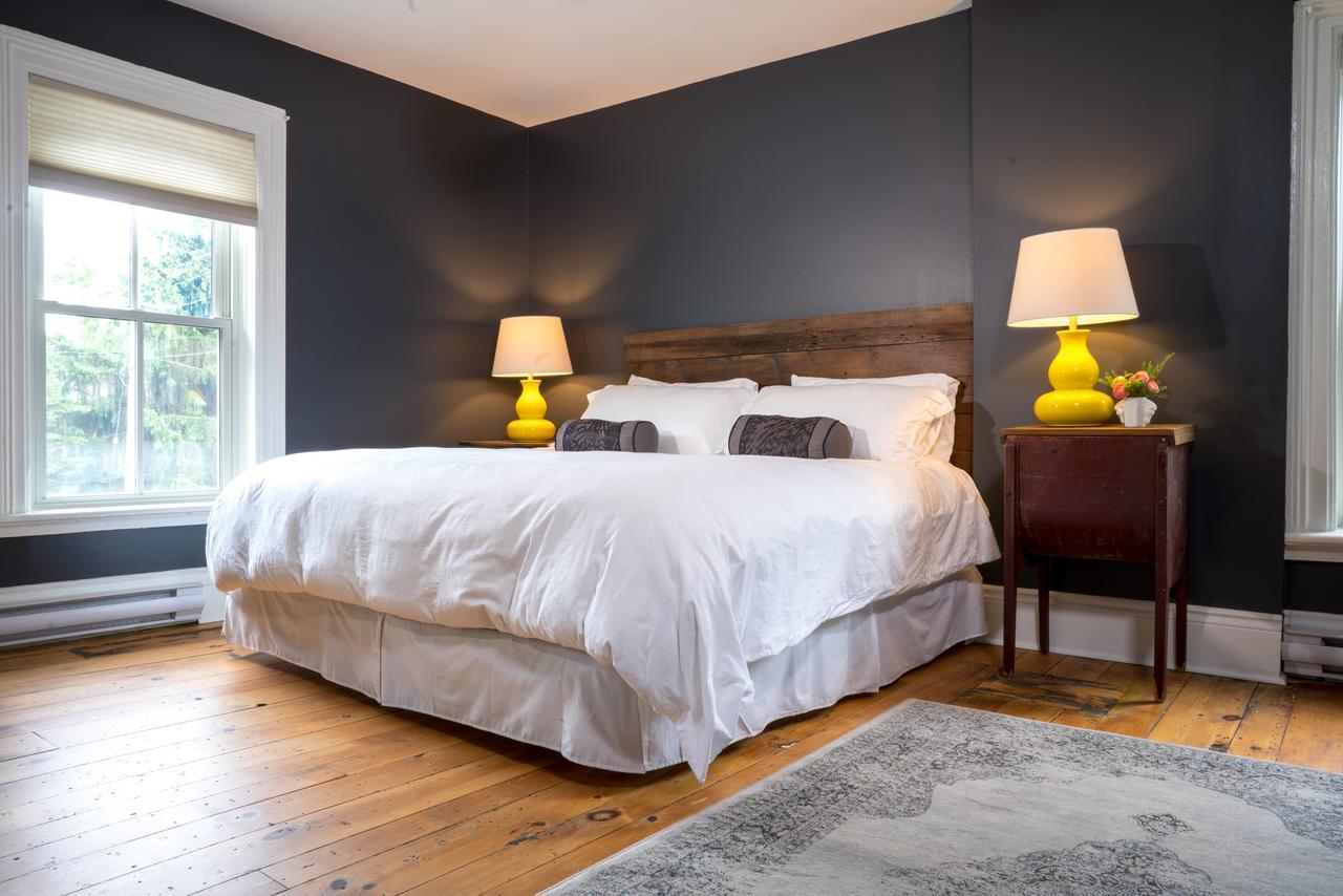 Forks Of The Credit Inn Orangeville Esterno foto